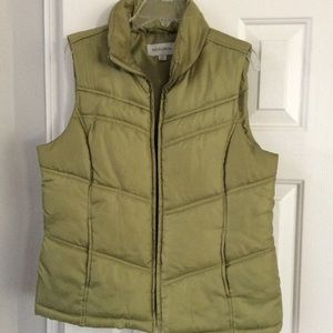 Merona Puffer Vest size M